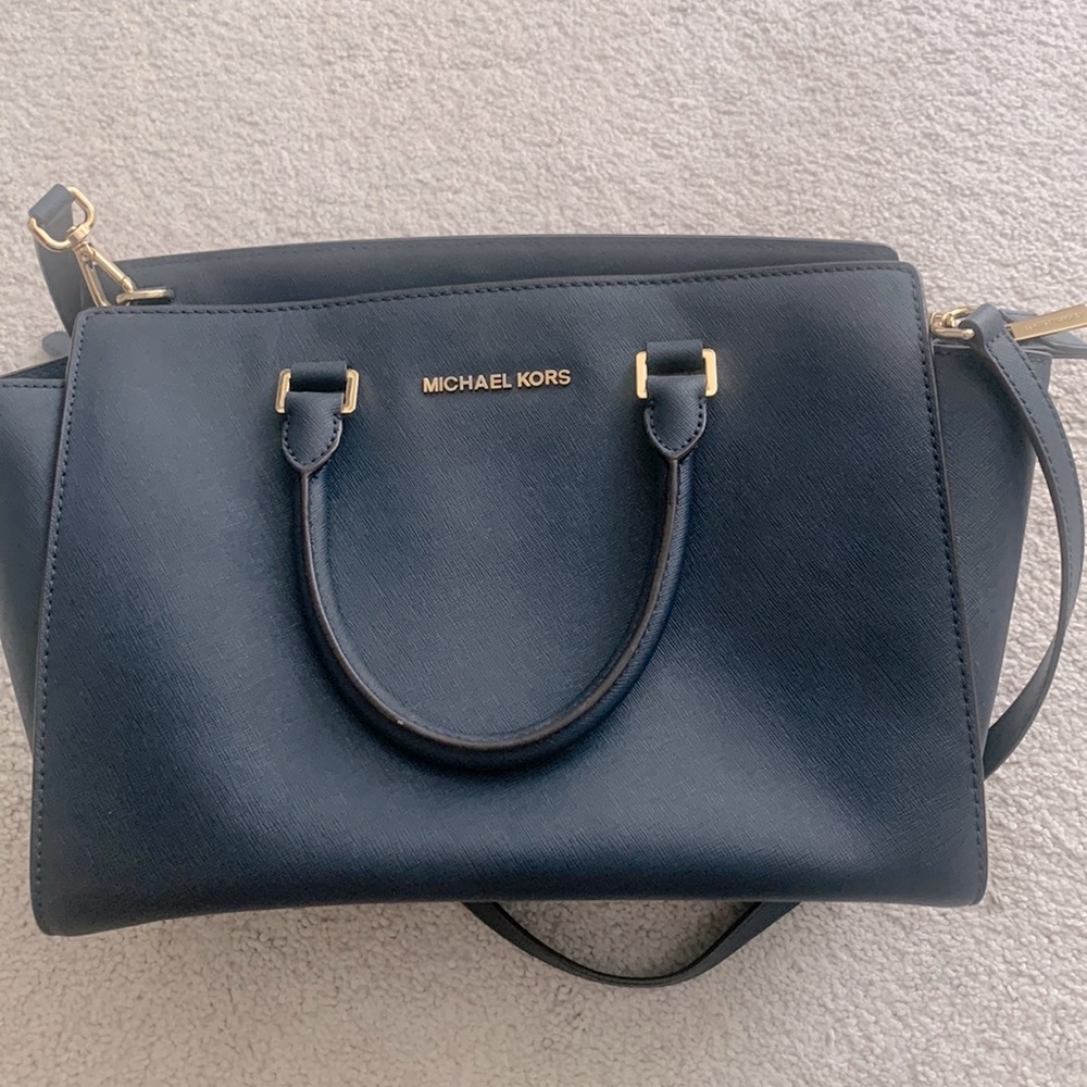 🔴SOLD🔴Michael Kors Purse set for Sale 🔴 SOLD🔴